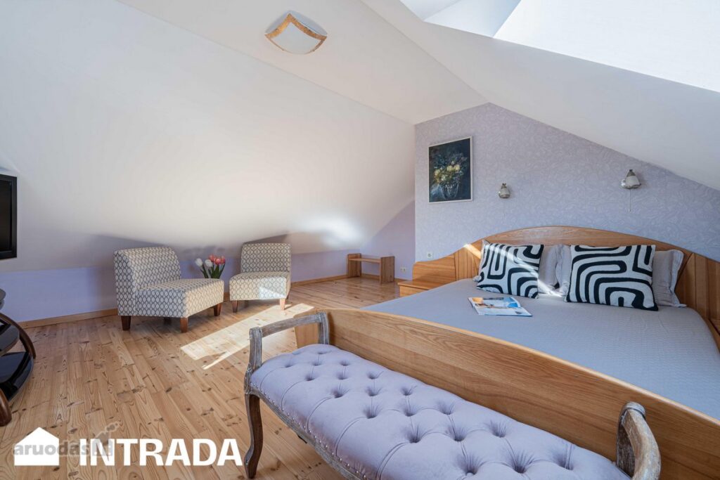 Palanga, Medvalakio g., 5 kambarių butas